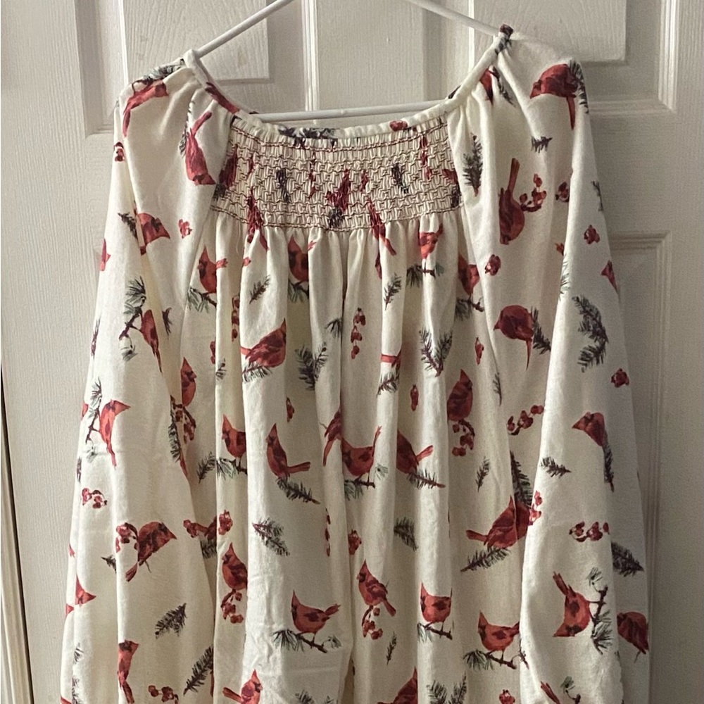 Cardinals - Smocked Flannel Nightgown M - L Tall